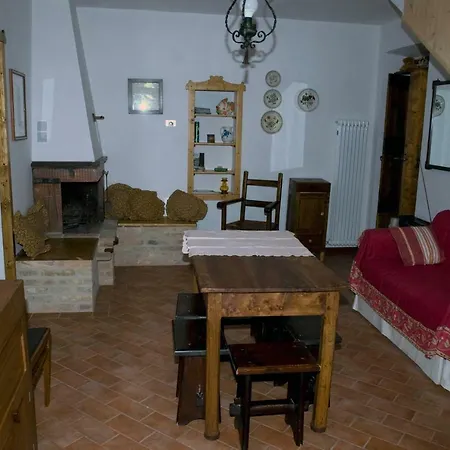 Landhaus Casa Della Strega Montegiorgio